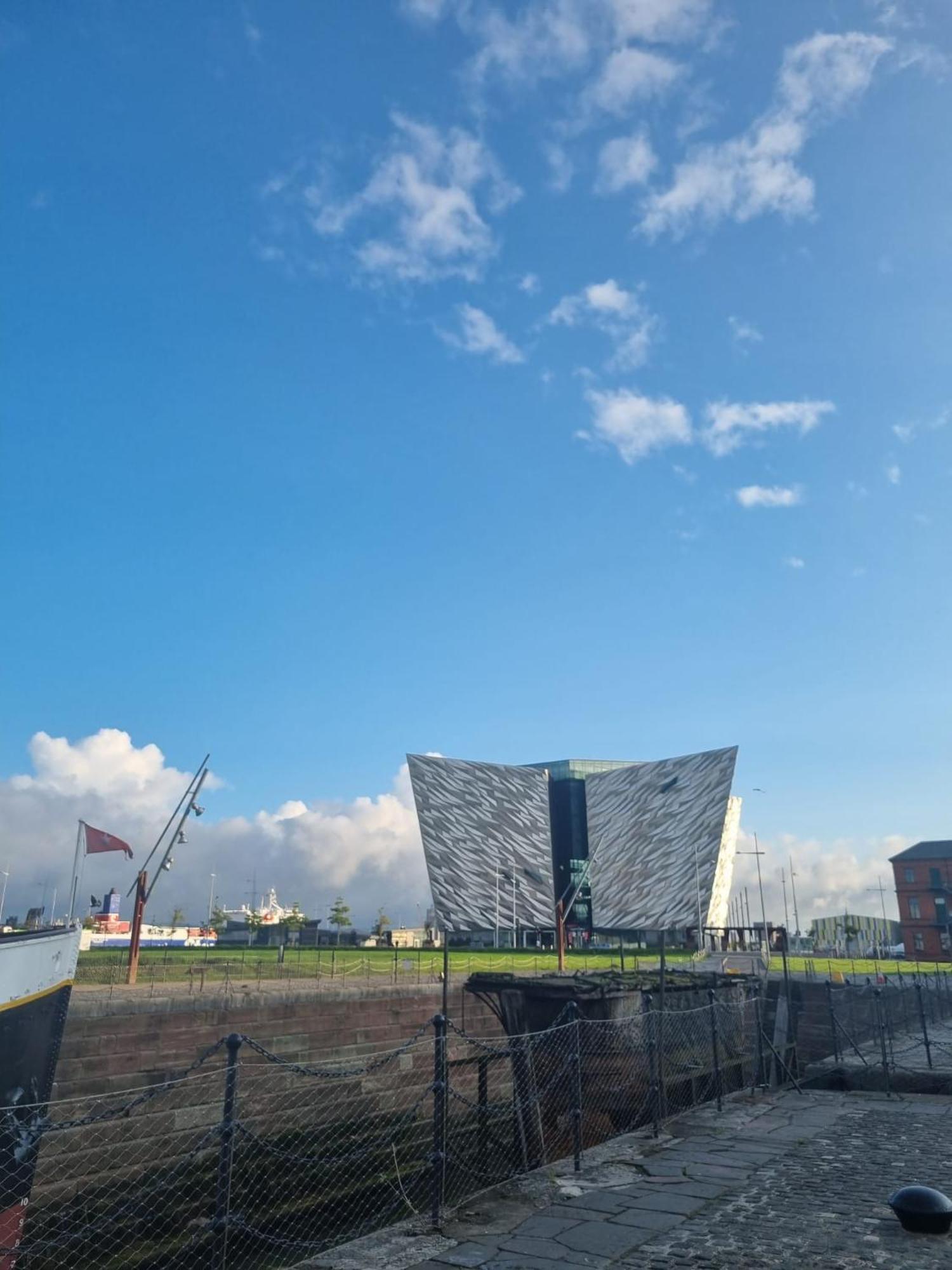 Sailortown - 4 Star Luxury * Belfast