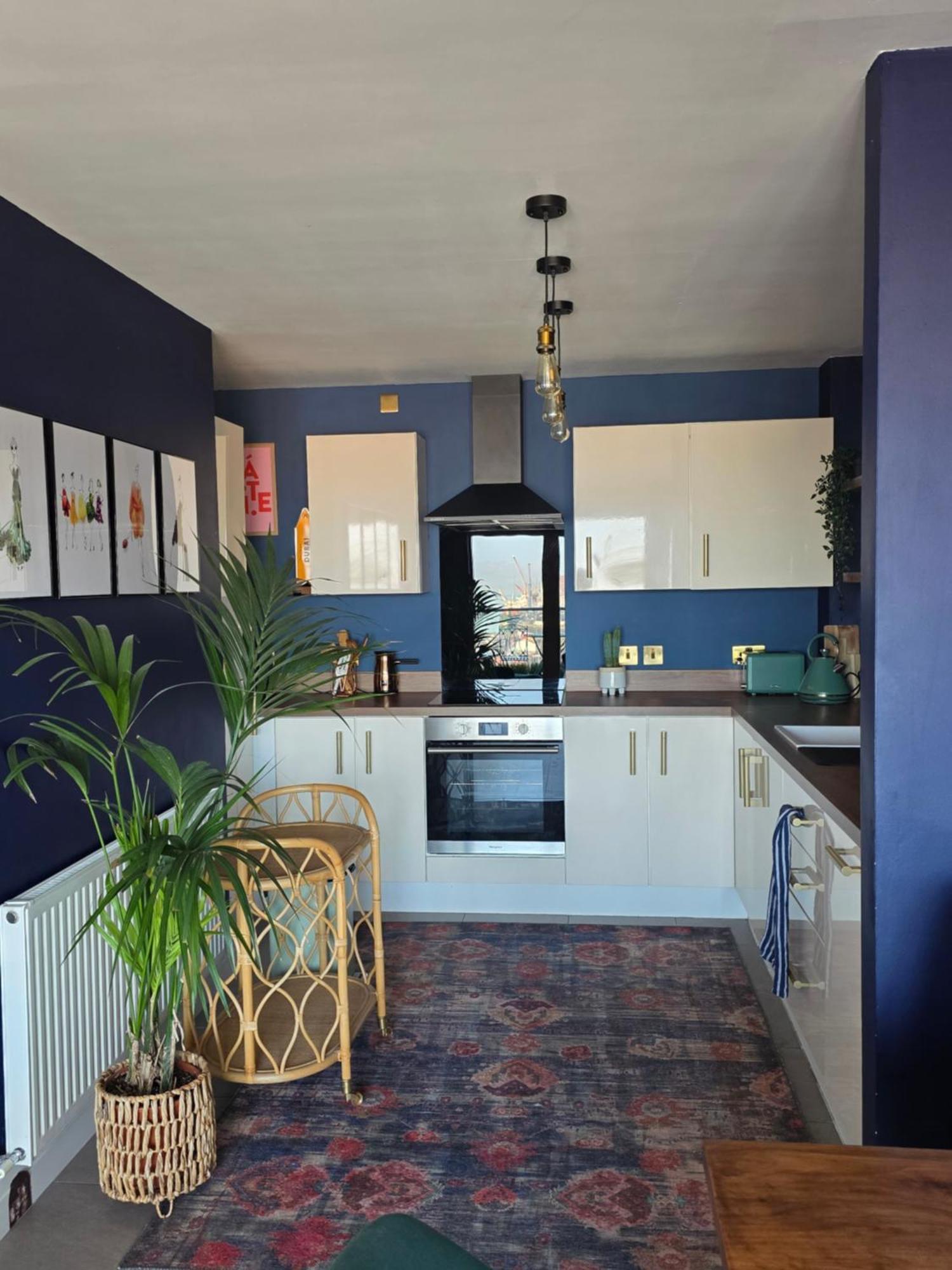 Homestay Sailortown - 4 Star Luxury